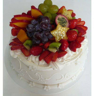 Bolo com frutas